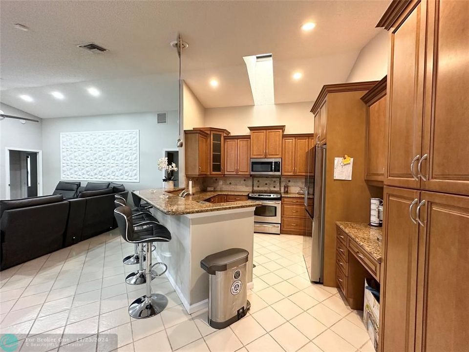 For Rent: $8,000 (4 beds, 3 baths, 2466 Square Feet)