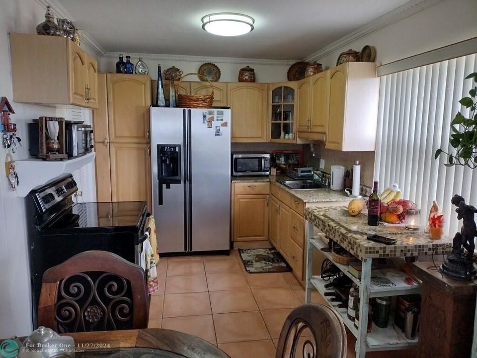 For Rent: $2,000 (1 beds, 1 baths, 0 Square Feet)