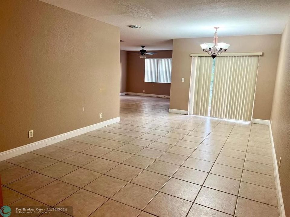 For Rent: $3,800 (4 beds, 2 baths, 1790 Square Feet)