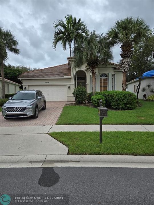 For Sale: $457,000 (3 beds, 2 baths, 2170 Square Feet)