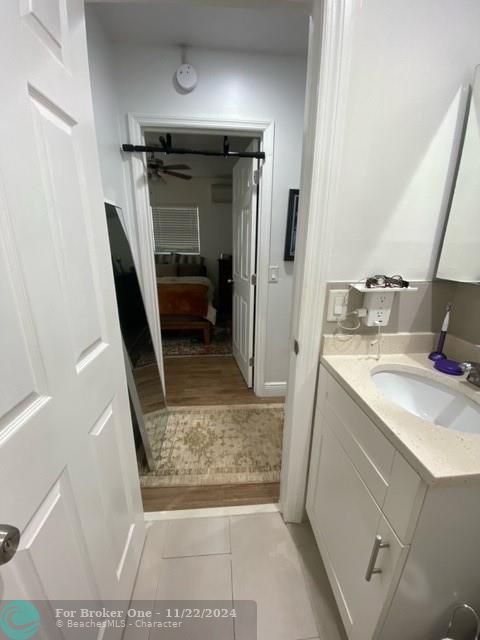 For Sale: $1,550 (1 beds, 1 baths, 0 Square Feet)