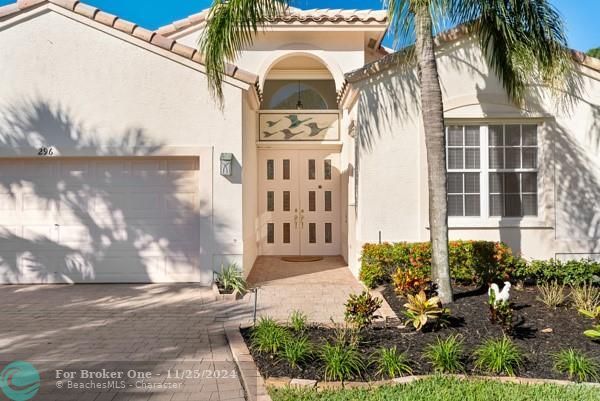 For Sale: $404,000 (3 beds, 2 baths, 1978 Square Feet)