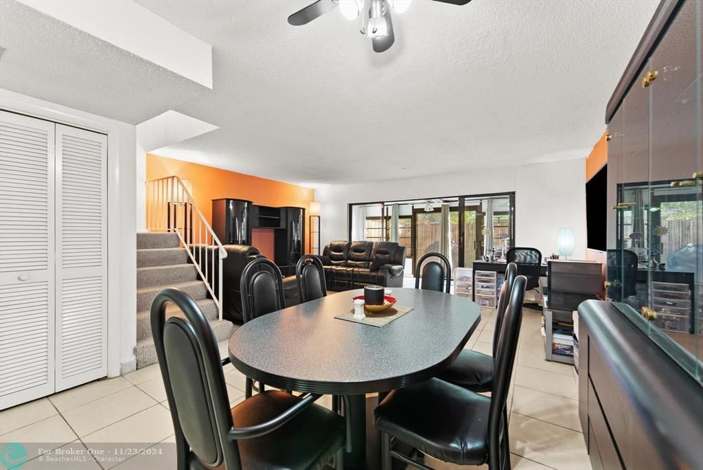 For Sale: $339,995 (3 beds, 2 baths, 1700 Square Feet)