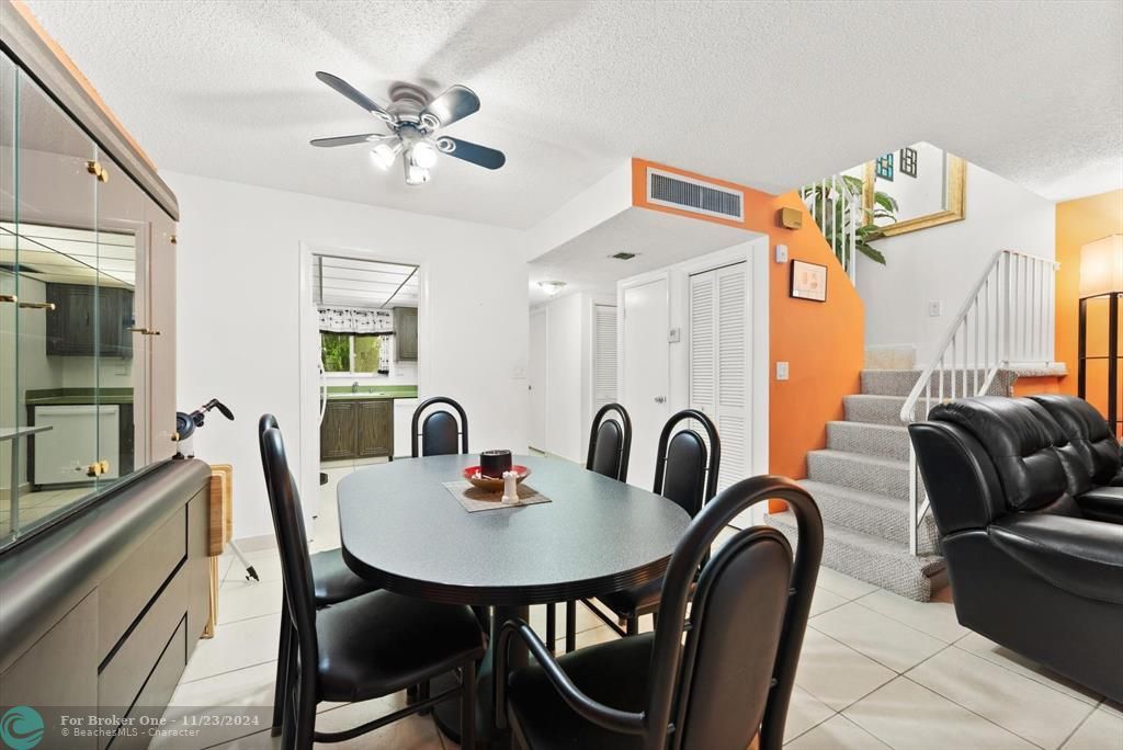 For Sale: $339,995 (3 beds, 2 baths, 1700 Square Feet)