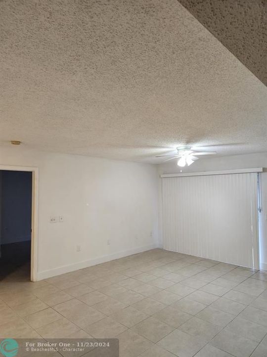 For Rent: $2,600 (2 beds, 2 baths, 1246 Square Feet)