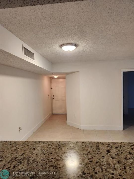 For Rent: $2,600 (2 beds, 2 baths, 1246 Square Feet)