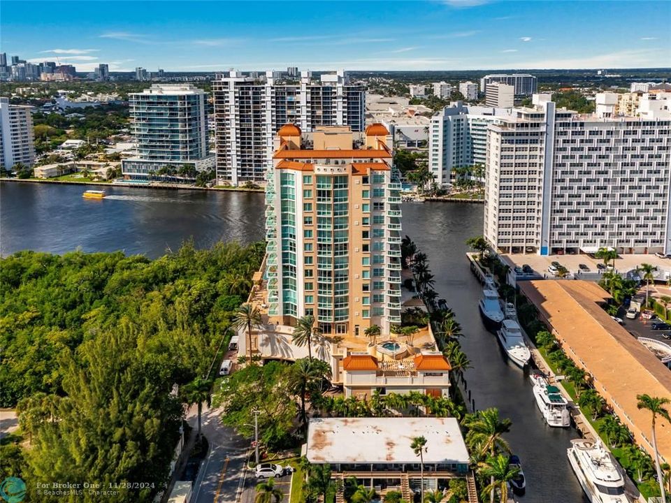 For Sale: $1,599,000 (3 beds, 3 baths, 2630 Square Feet)