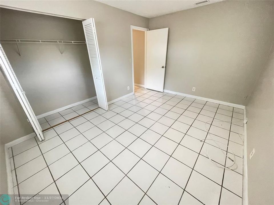 For Rent: $2,950 (3 beds, 2 baths, 1530 Square Feet)