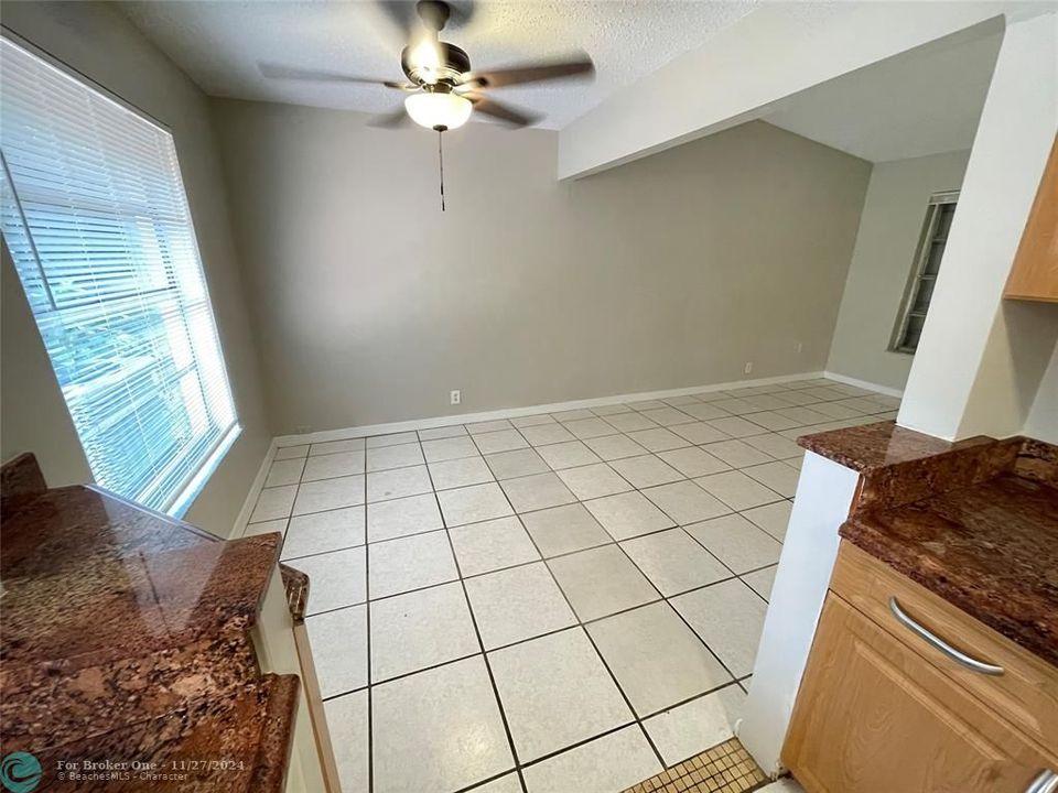 For Rent: $2,950 (3 beds, 2 baths, 1530 Square Feet)