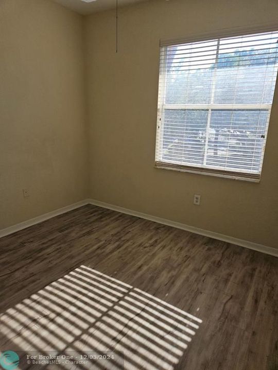 For Rent: $2,550 (3 beds, 2 baths, 1536 Square Feet)