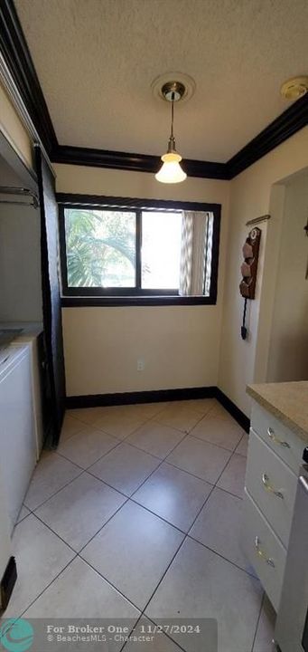 For Rent: $2,500 (2 beds, 2 baths, 1113 Square Feet)