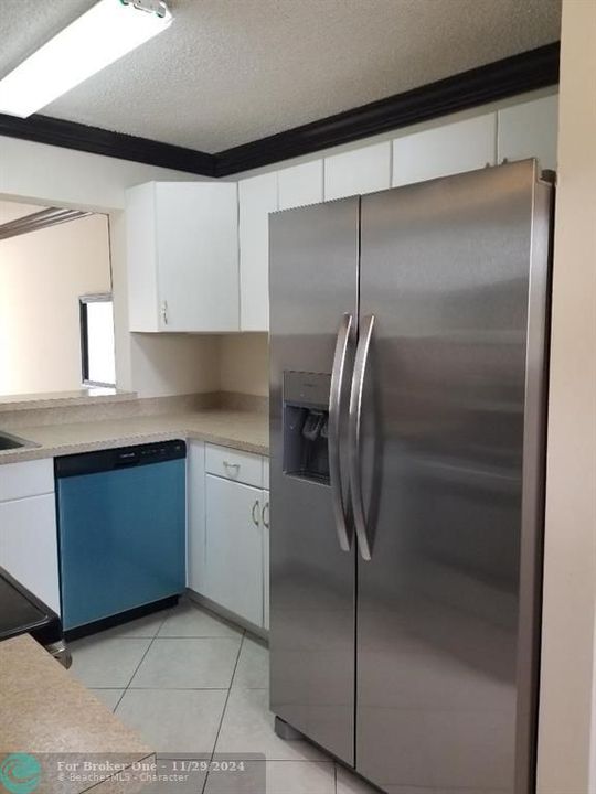 For Rent: $2,500 (2 beds, 2 baths, 1113 Square Feet)