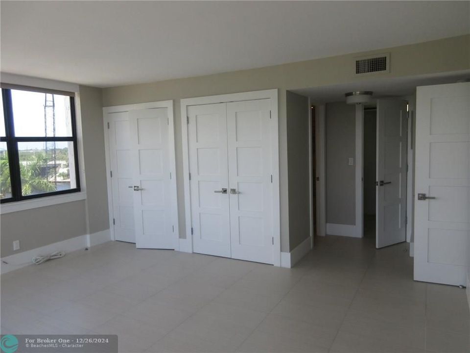 For Rent: $4,000 (2 beds, 2 baths, 1620 Square Feet)