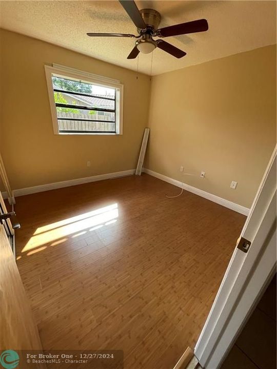 For Rent: $3,800 (3 beds, 2 baths, 1649 Square Feet)