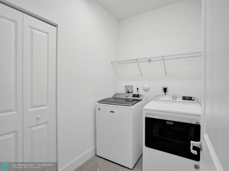 For Rent: $3,600 (3 beds, 2 baths, 1852 Square Feet)