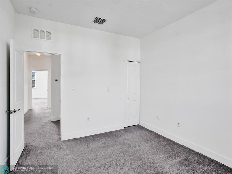 For Rent: $3,600 (3 beds, 2 baths, 1852 Square Feet)