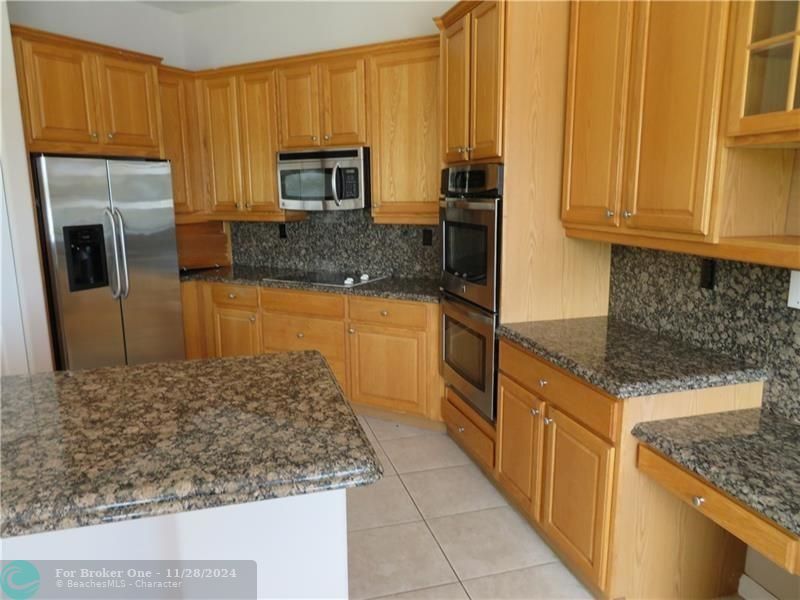 For Rent: $5,800 (4 beds, 3 baths, 3247 Square Feet)