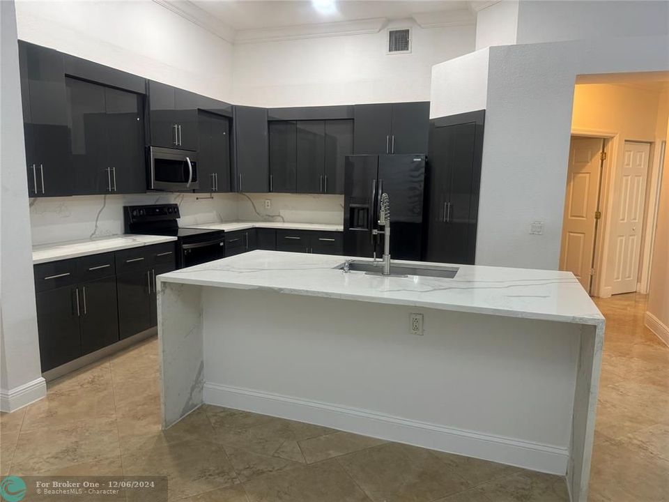 For Rent: $5,000 (4 beds, 3 baths, 2298 Square Feet)