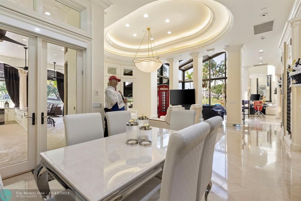 For Sale: $12,900,000 (5 beds, 7 baths, 8125 Square Feet)