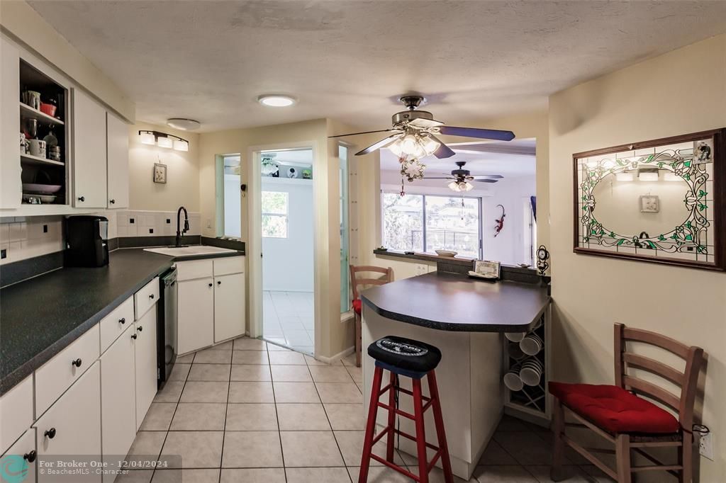 For Sale: $249,990 (3 beds, 2 baths, 1647 Square Feet)