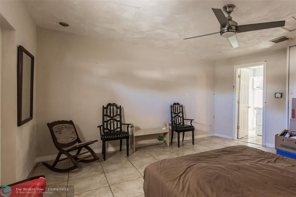 For Sale: $249,990 (3 beds, 2 baths, 1647 Square Feet)