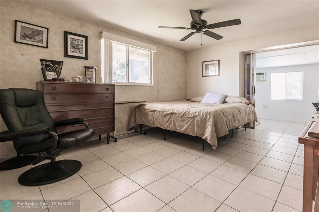 For Sale: $249,990 (3 beds, 2 baths, 1647 Square Feet)