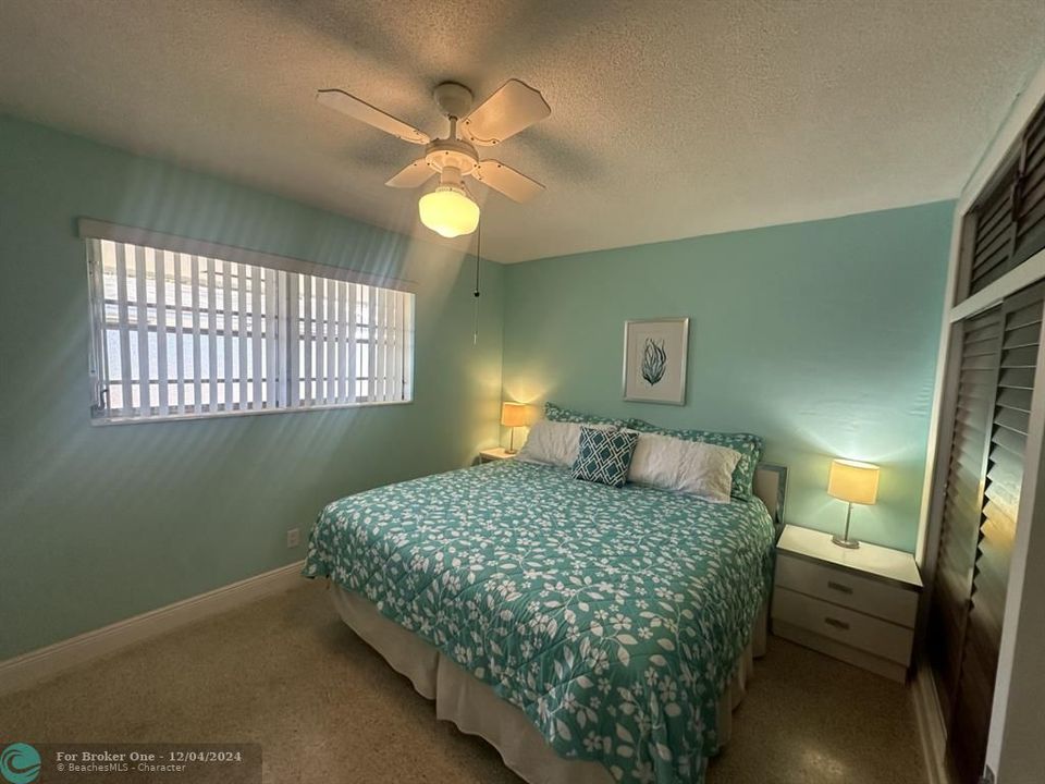 For Sale: $156,000 (1 beds, 1 baths, 650 Square Feet)