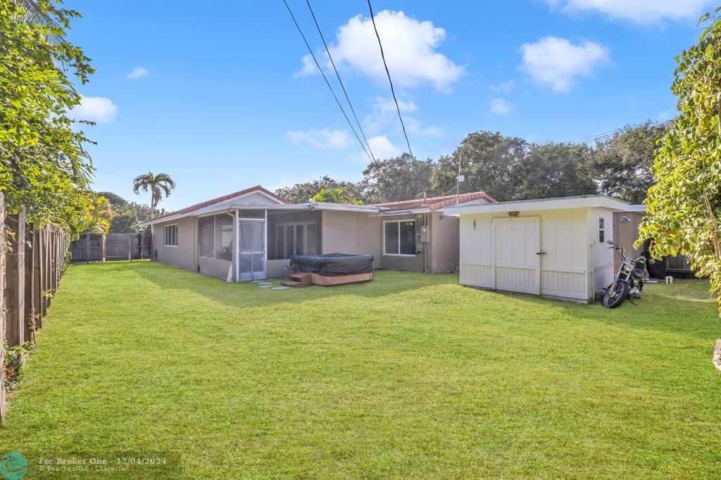 For Sale: $995,000 (3 beds, 3 baths, 2535 Square Feet)