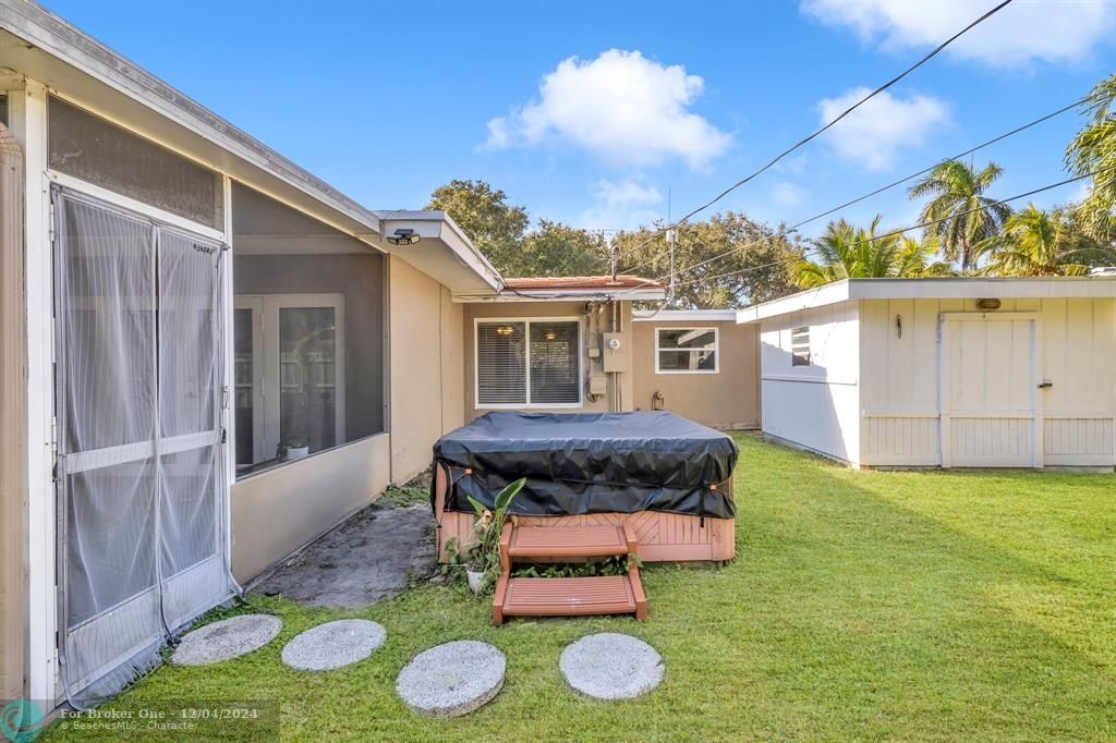 For Sale: $995,000 (3 beds, 3 baths, 2535 Square Feet)