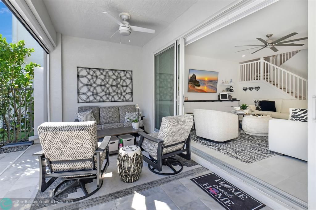 Active With Contract: $1,325,000 (4 beds, 3 baths, 2656 Square Feet)