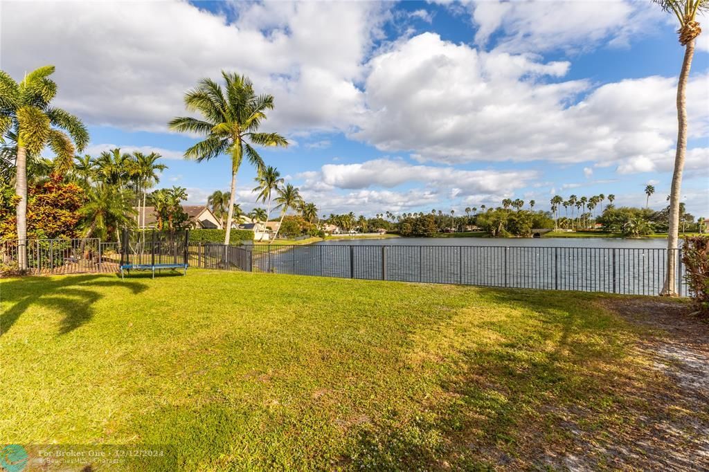 For Sale: $749,000 (3 beds, 2 baths, 1865 Square Feet)