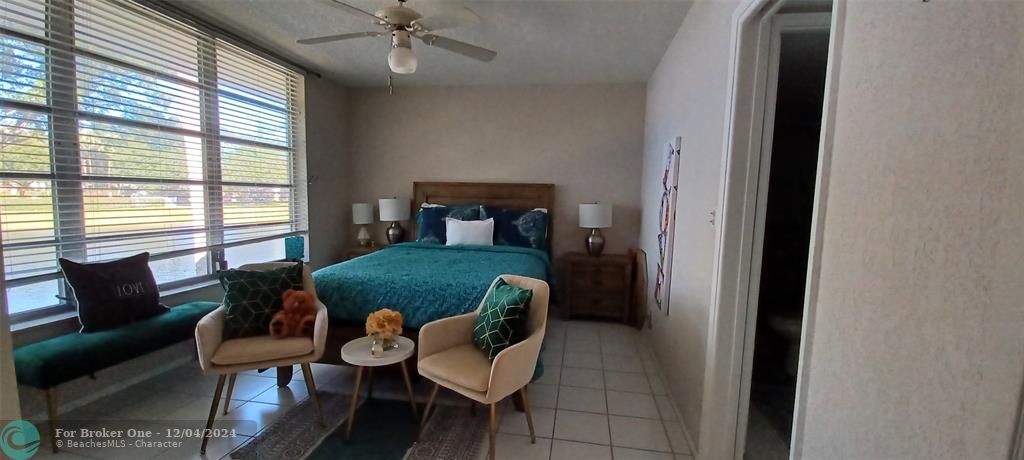 For Rent: $2,795 (2 beds, 2 baths, 1265 Square Feet)