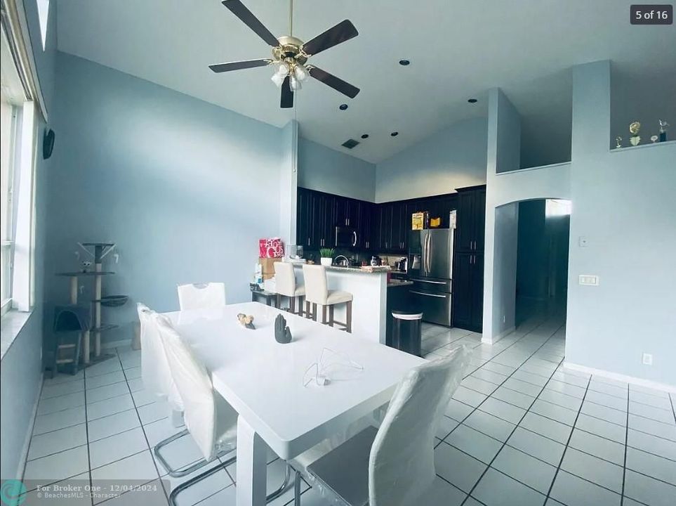 For Rent: $3,795 (4 beds, 2 baths, 2111 Square Feet)