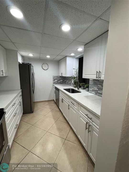 For Rent: $2,500 (2 beds, 2 baths, 1428 Square Feet)