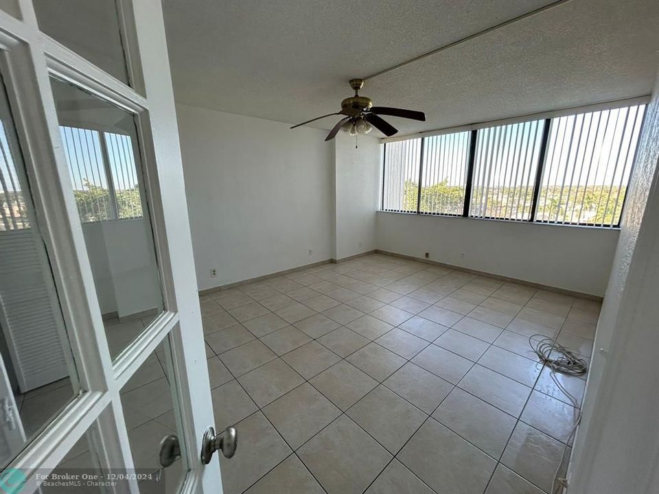 For Rent: $1,850 (2 beds, 2 baths, 1032 Square Feet)