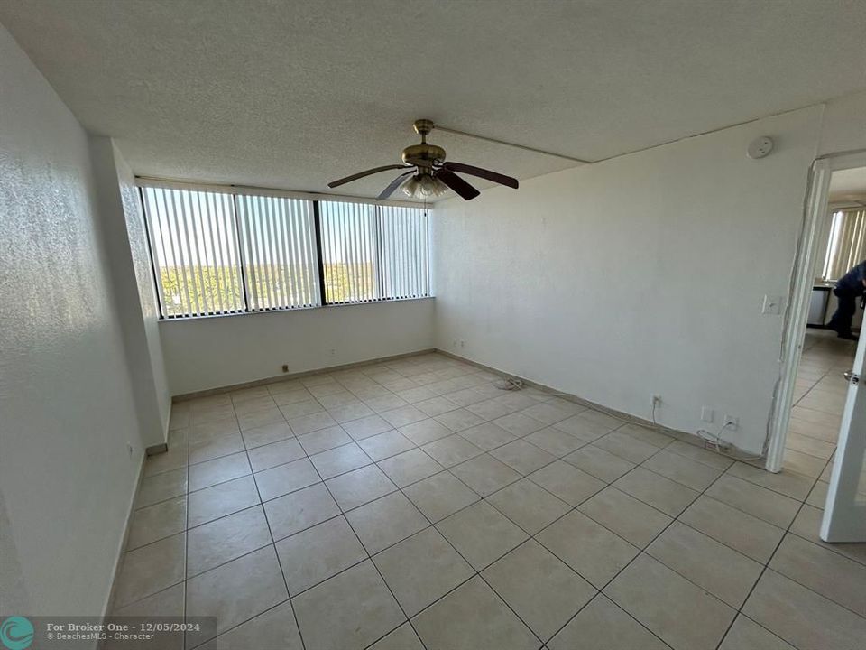 For Rent: $1,850 (2 beds, 2 baths, 1032 Square Feet)