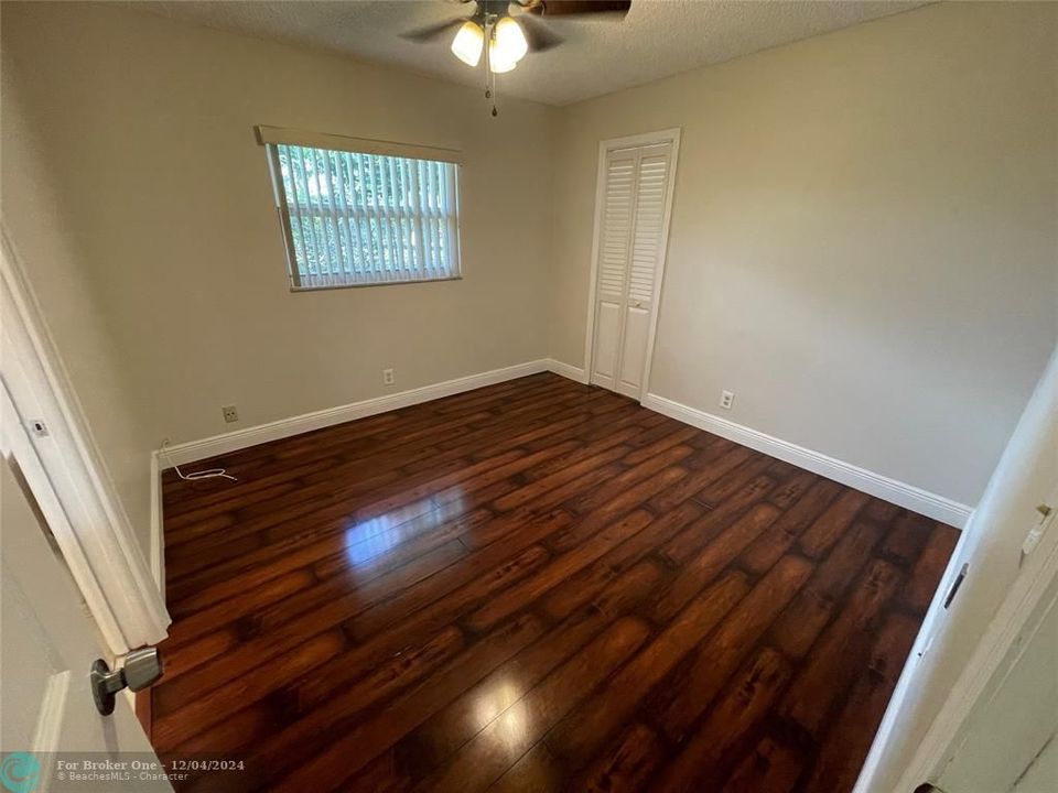 For Rent: $3,950 (4 beds, 3 baths, 1794 Square Feet)