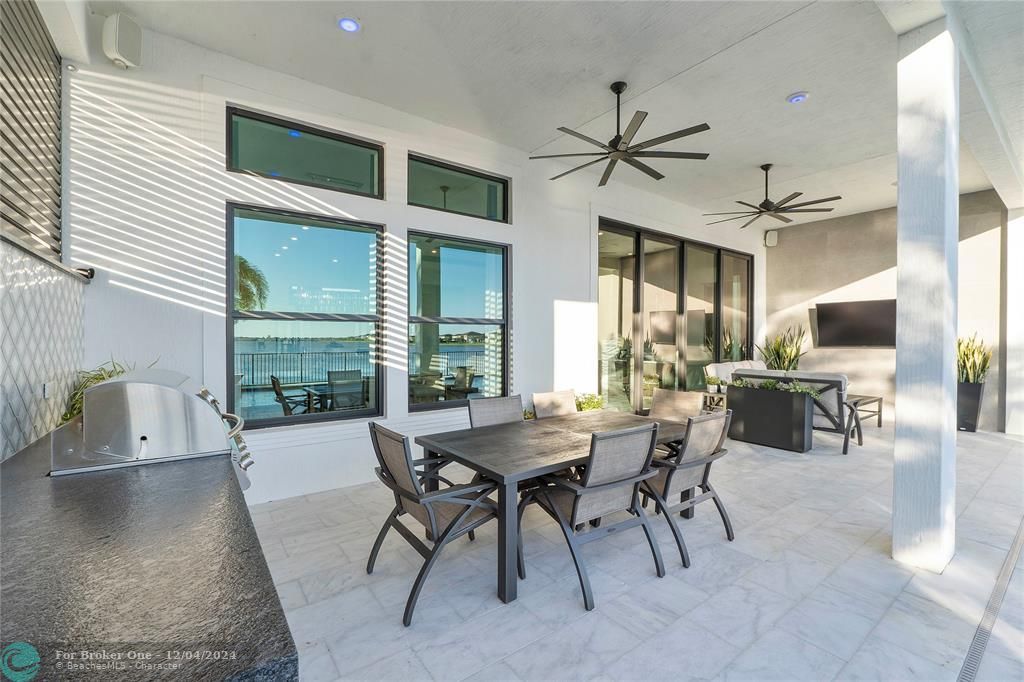 For Sale: $1,795,000 (4 beds, 4 baths, 3287 Square Feet)