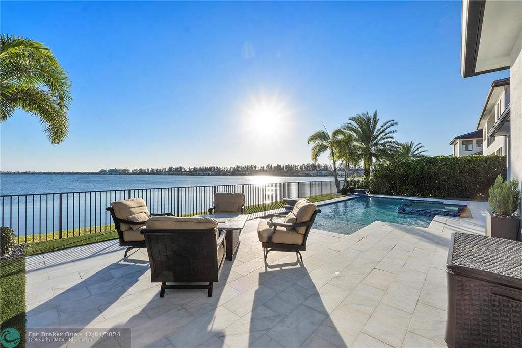 For Sale: $1,795,000 (4 beds, 4 baths, 3287 Square Feet)