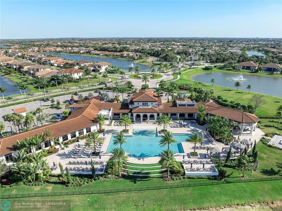 For Sale: $1,795,000 (4 beds, 4 baths, 3287 Square Feet)