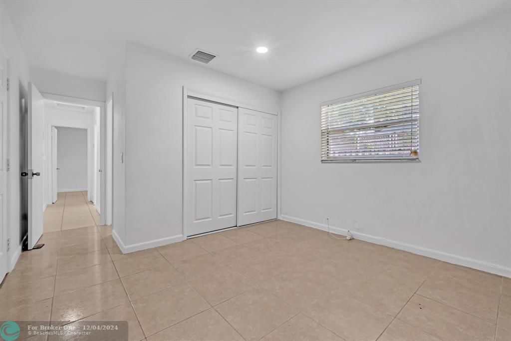 For Sale: $2,100 (2 beds, 2 baths, 1496 Square Feet)