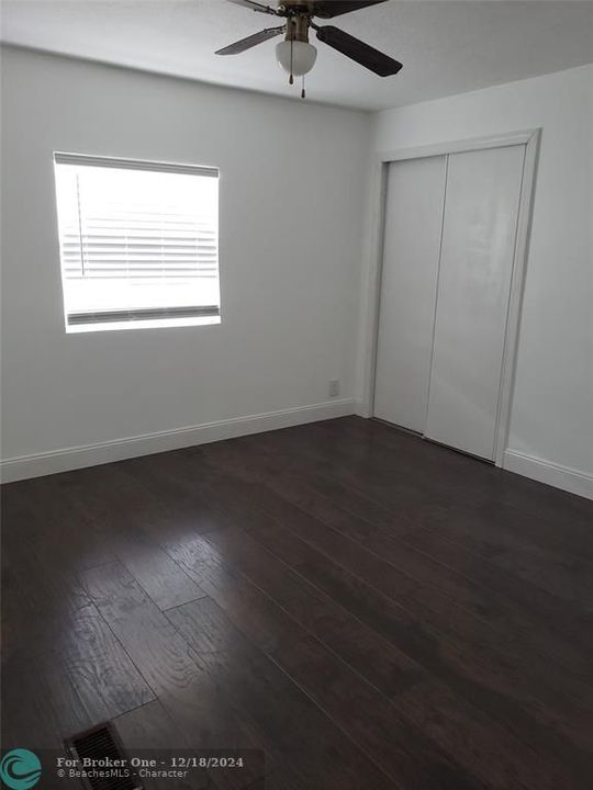 For Sale: $80,000 (3 beds, 2 baths, 1300 Square Feet)