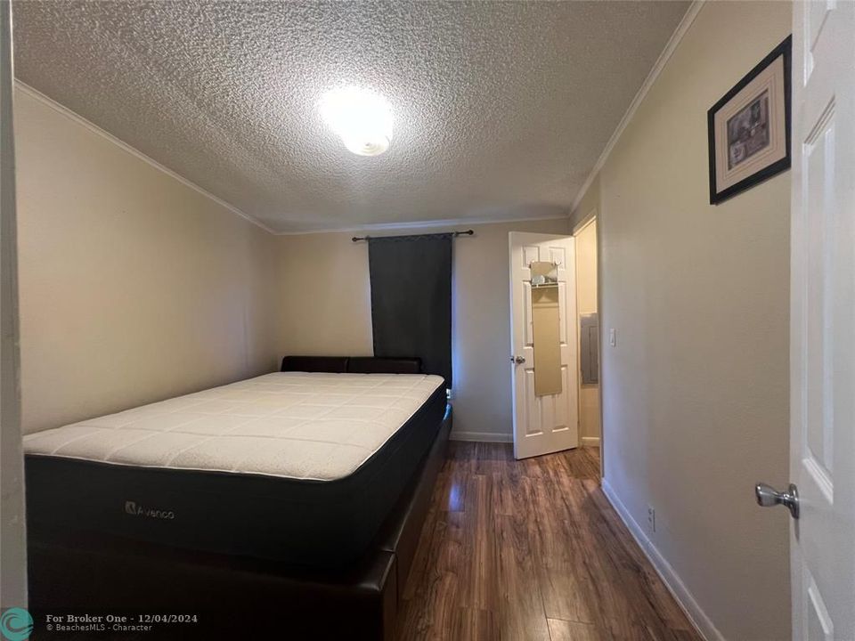 For Sale: $264,500 (2 beds, 2 baths, 1152 Square Feet)