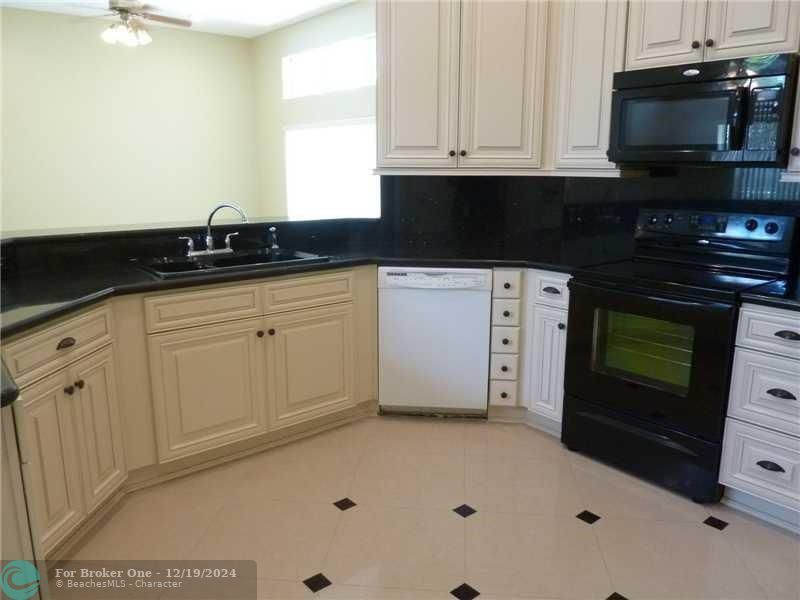 For Rent: $5,250 (4 beds, 2 baths, 2341 Square Feet)