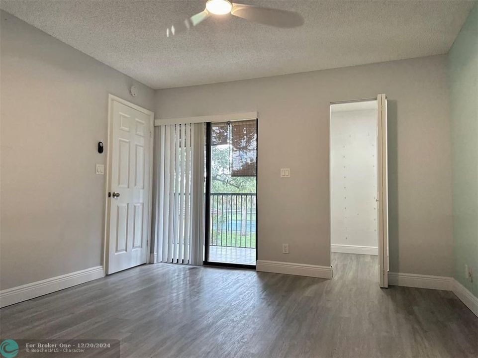 For Rent: $2,500 (3 beds, 2 baths, 1355 Square Feet)