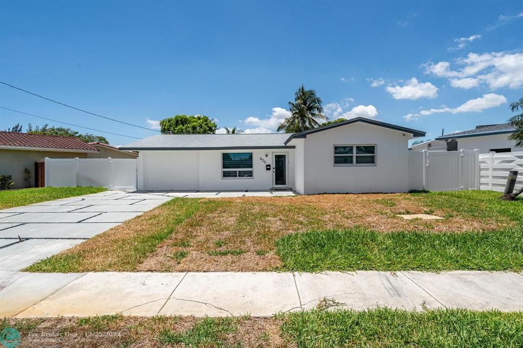 For Sale: $999,999 (3 beds, 2 baths, 1650 Square Feet)