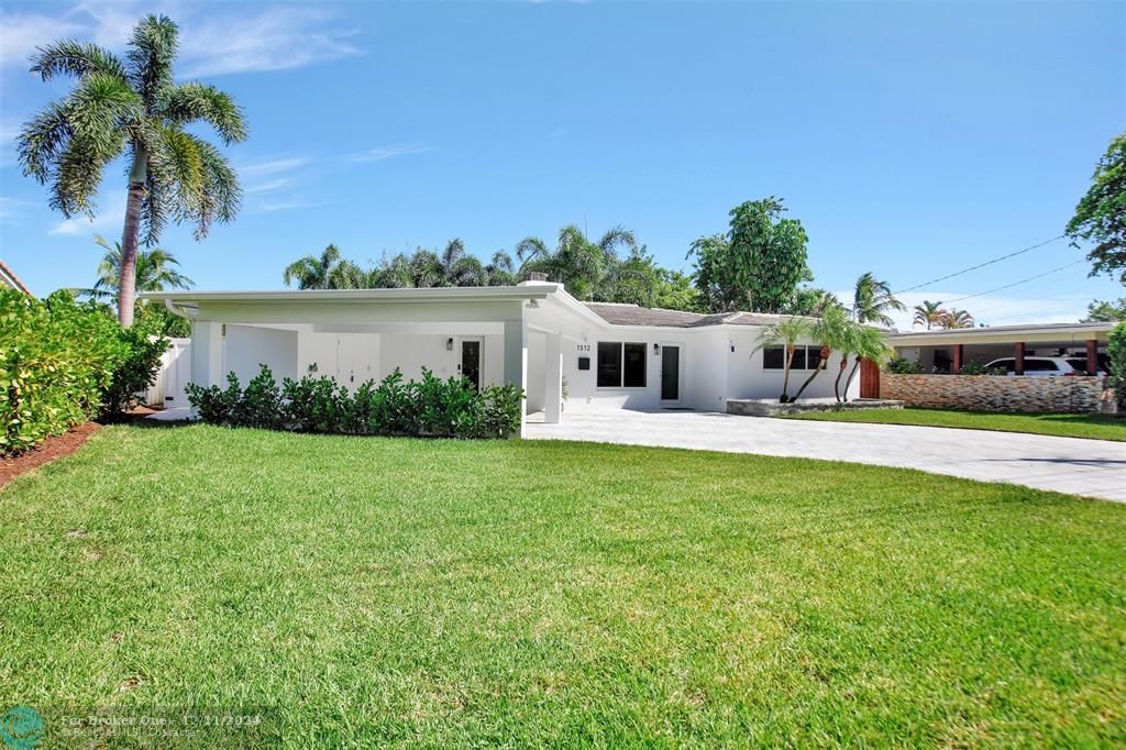 For Sale: $1,595,000 (3 beds, 2 baths, 1690 Square Feet)