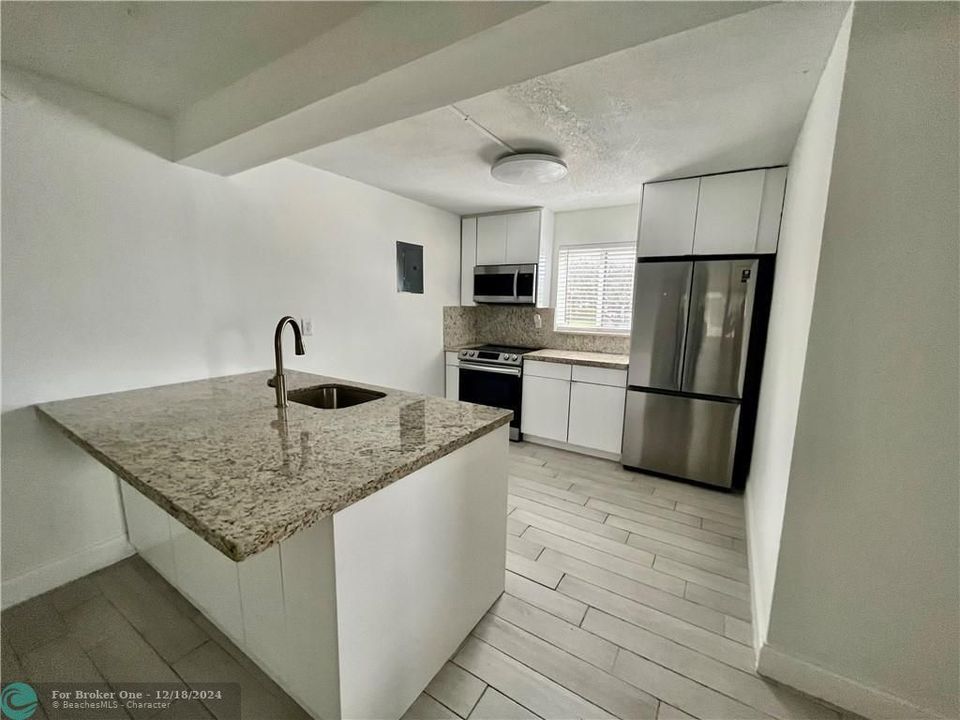 For Rent: $2,275 (2 beds, 2 baths, 0 Square Feet)