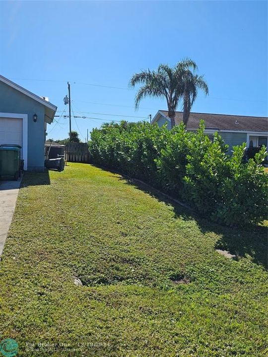 For Sale: $479,000 (3 beds, 2 baths, 1603 Square Feet)