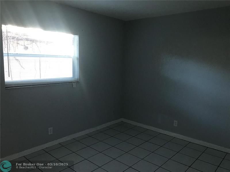 For Rent: $2,600 (3 beds, 2 baths, 1356 Square Feet)